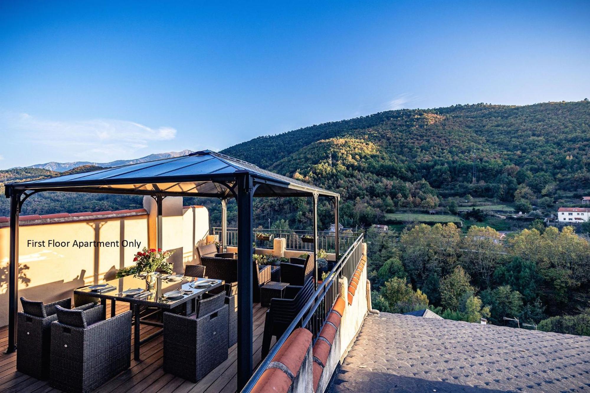 Sundrenched Relais De Poste In Serdinya Eksteriør billede